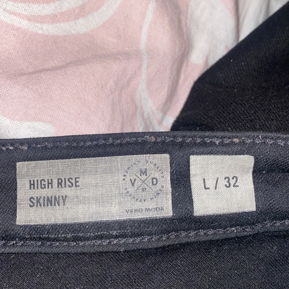 Svarta high rise skinny jeans - 3
