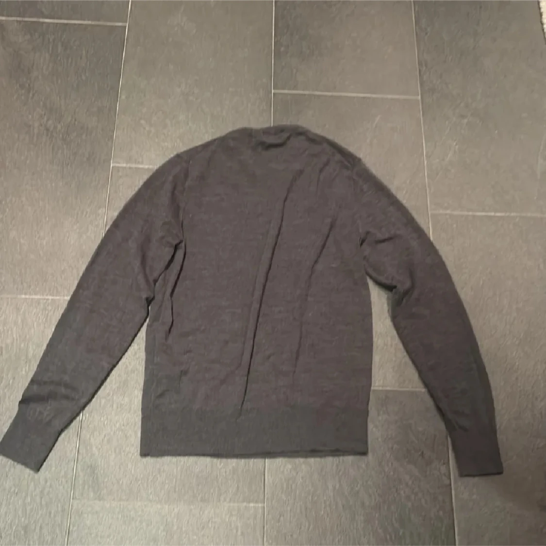 Grå Merinotröja - 1