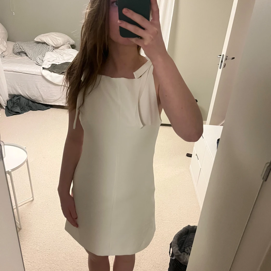 Zara klänning med rosetter