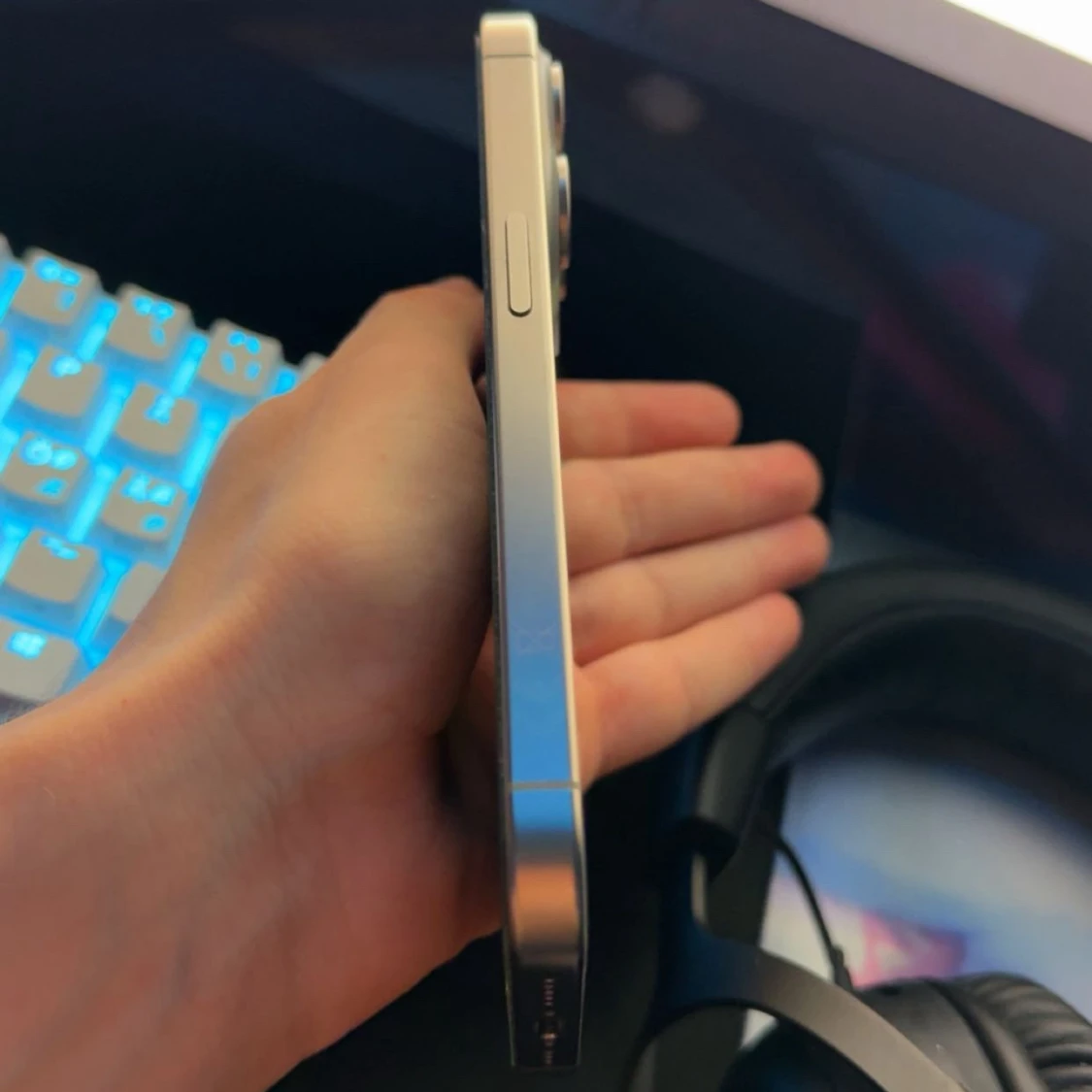 Iphone 15 pro (128gb) - 3