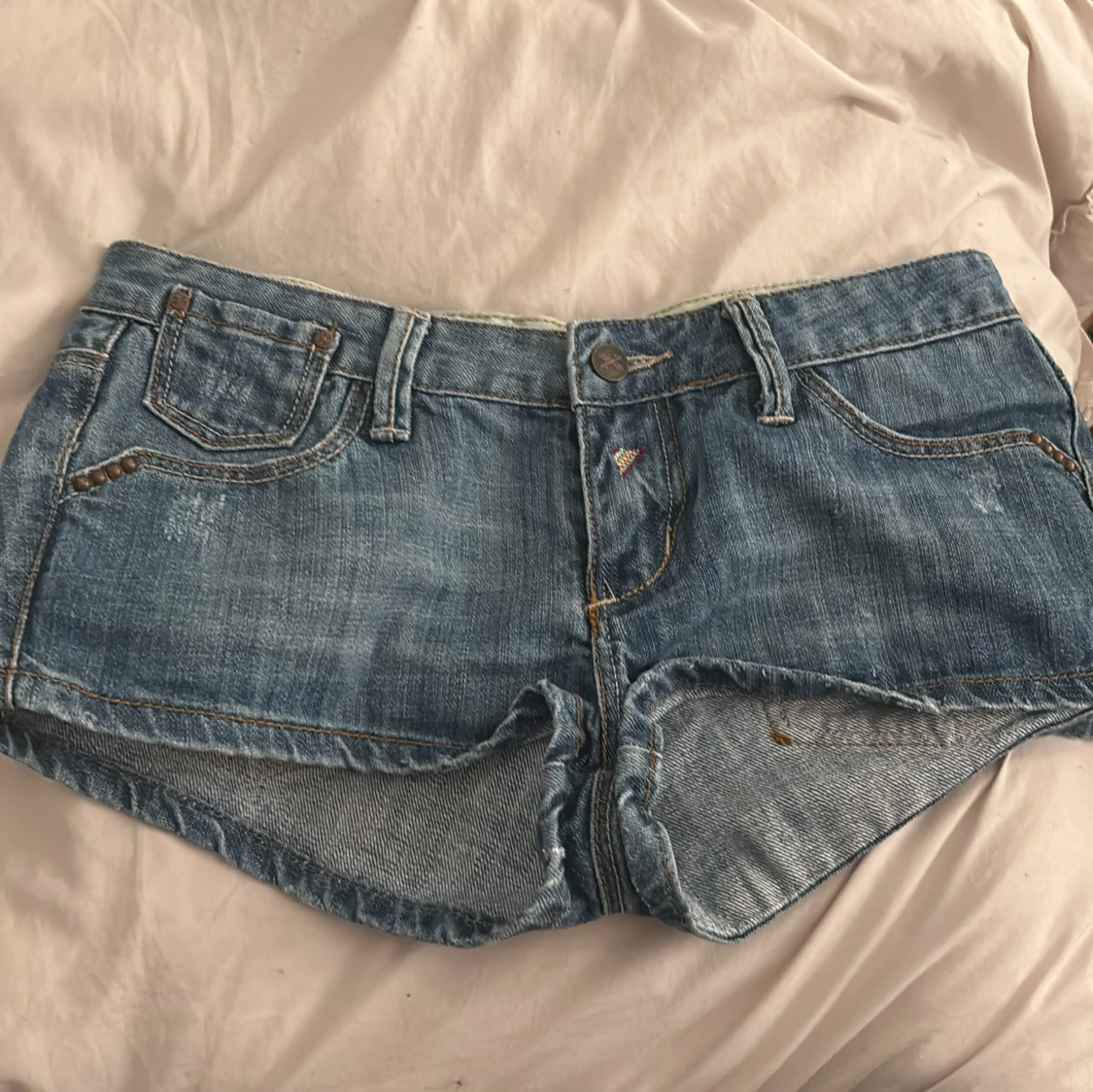 Blå jeansshorts från Cross