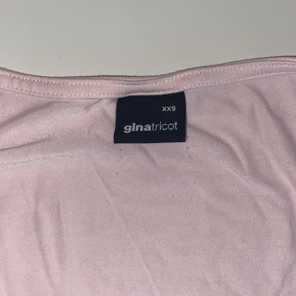 Ljusrosa topp från Gina Tricot - 2