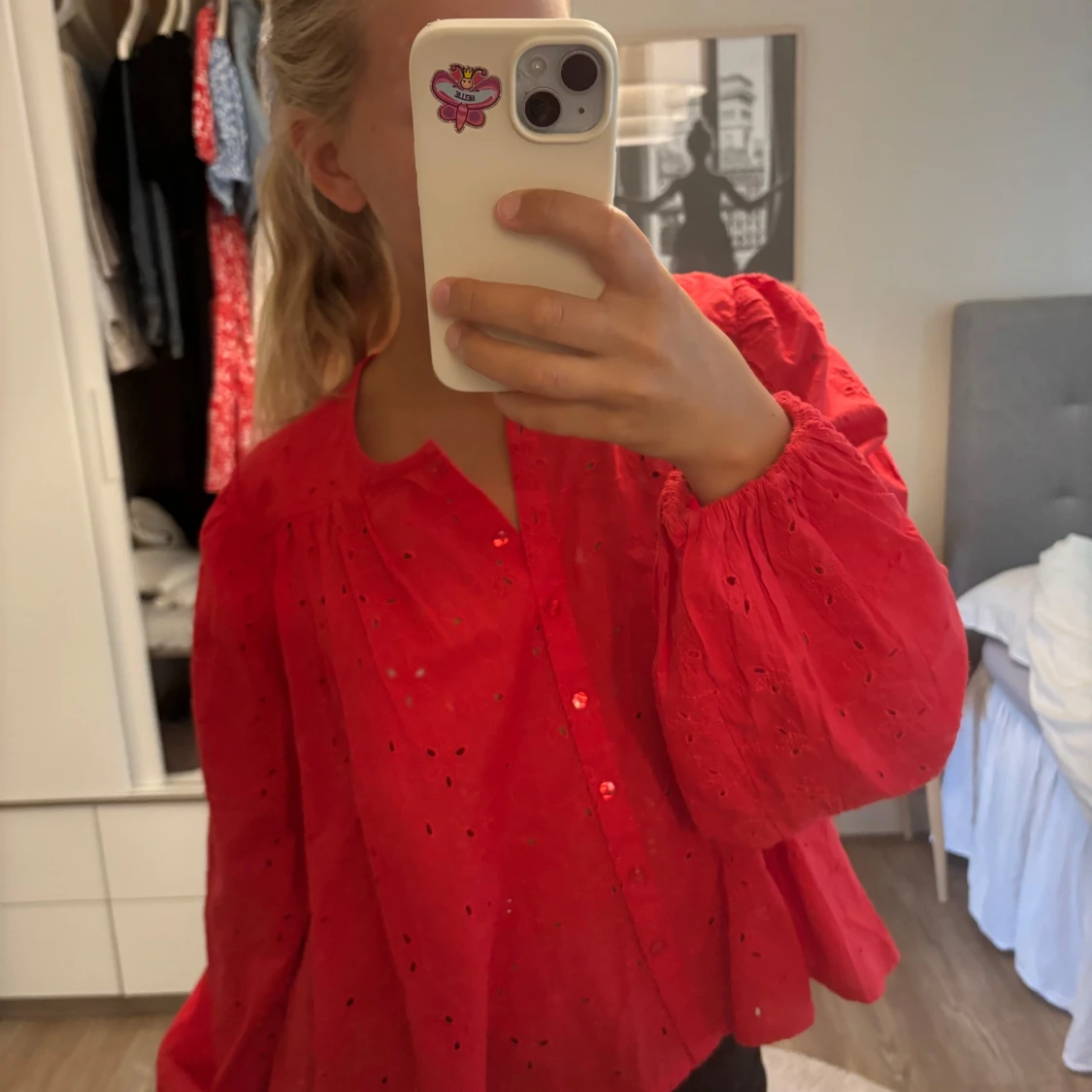 Röd blus från Gina