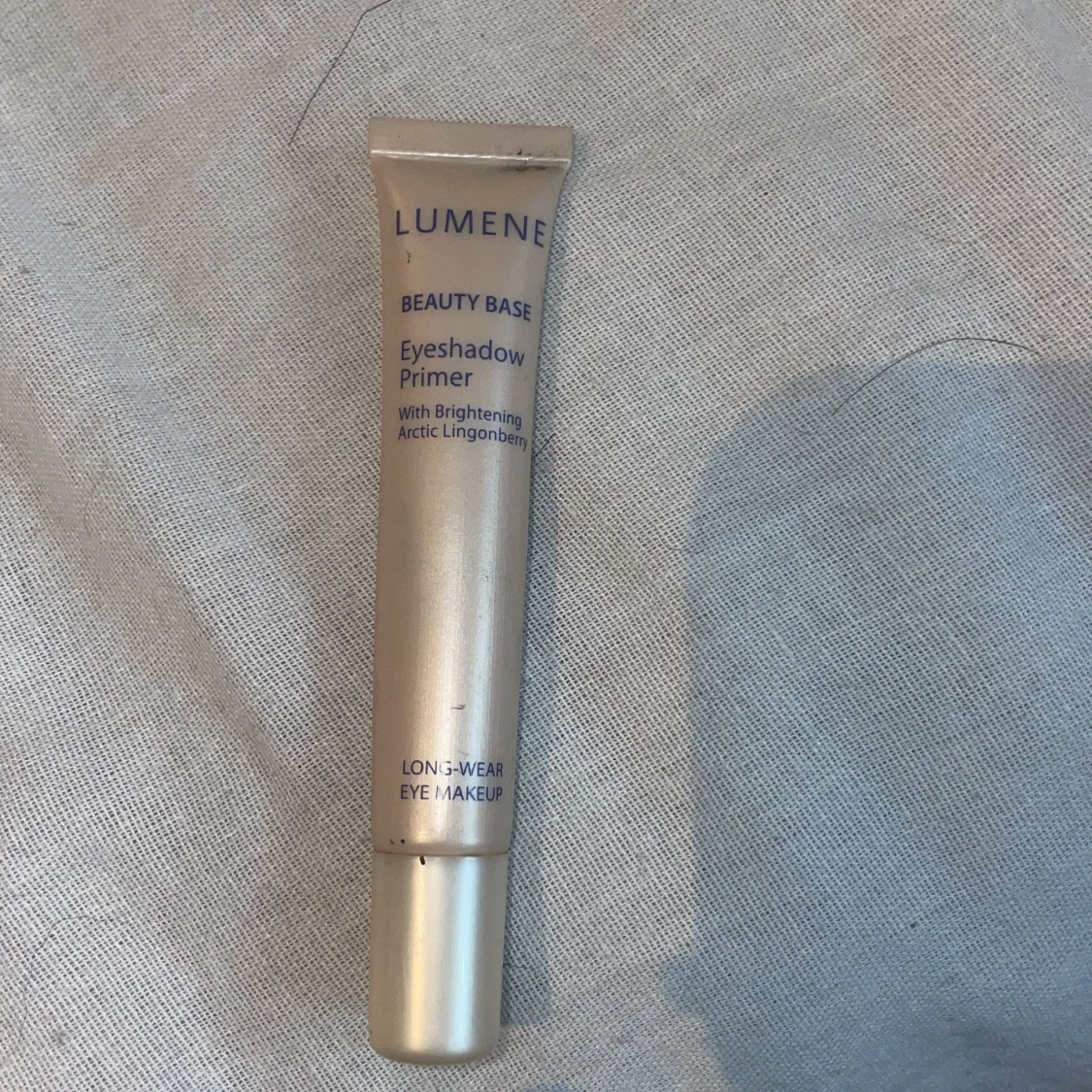 Lumene Beauty Base Eyeshadow Primer