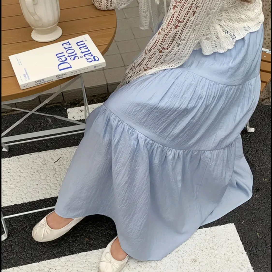 Ljusblå volangkjol i bomull - 2