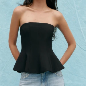 Zara topp -  Helt ny viral topp från Zara med prislapparna kvar.🩷