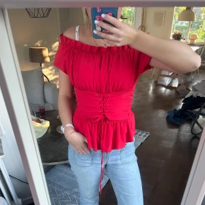 Korsettopp - Såå cool korsett-topp