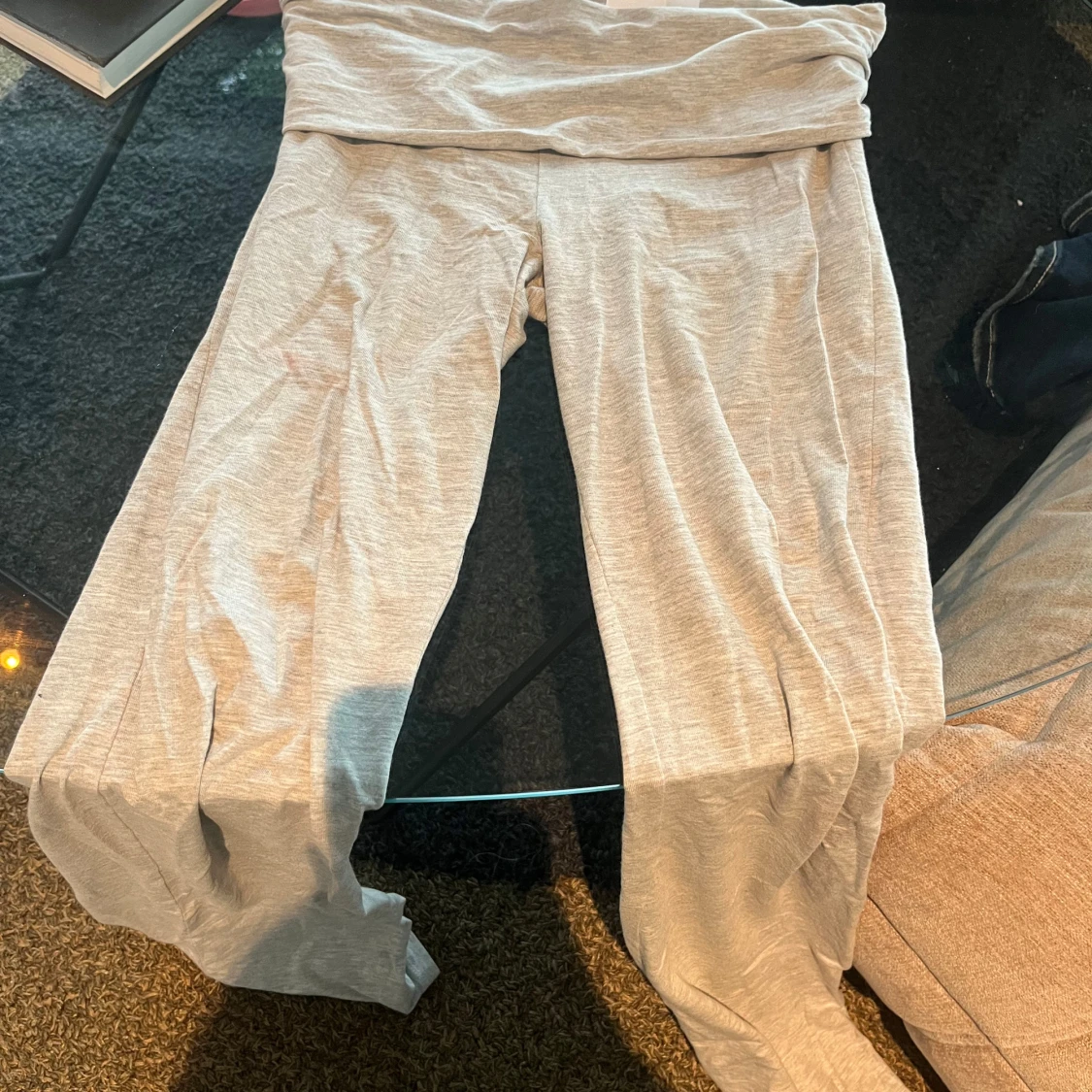 Ljusgrå yogapants - 4