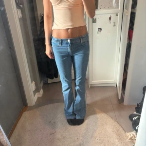 Lågmidjade jeans  - Lågmidjade Japans från hm