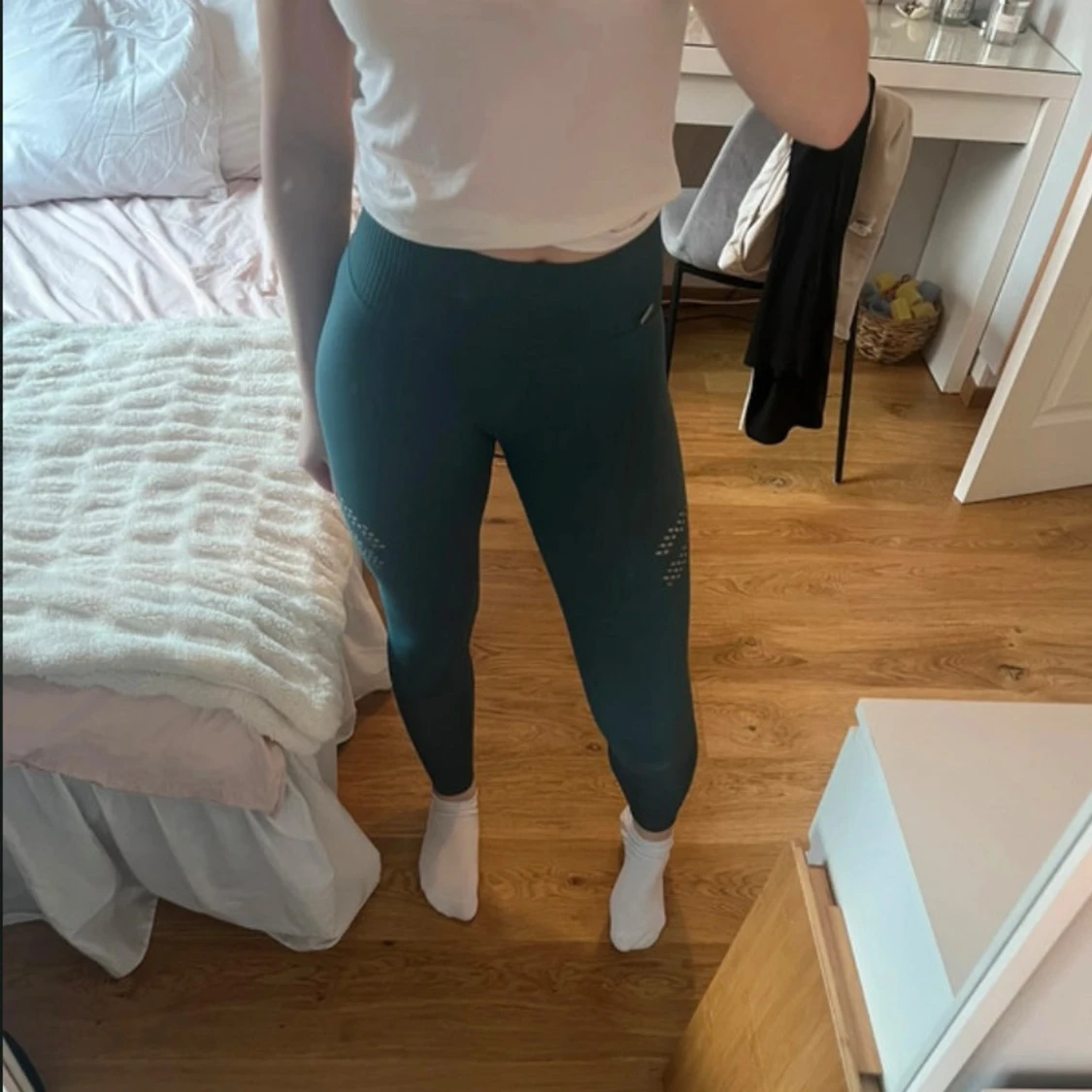 Blå/gröna träningstights från Aim'n