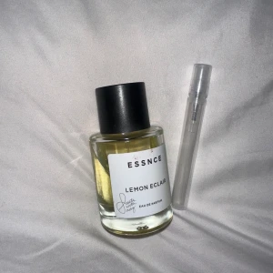 5ml lemon eclair  - Säljer 5 ml av den kända slutsålda parfymen lemon eclair 