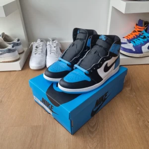 Jordan 1 unc toe  - Pris kan diskuteras vid snabbaffär.Perfekt nu till sommaren med en skön färg och sköna skor