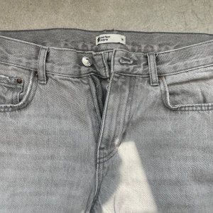 Low waist - Jättefin, hör av dig för fler bilder!