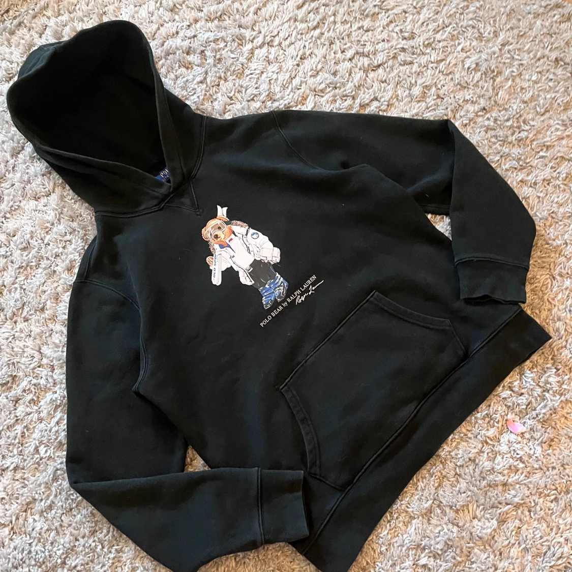 Svart hoodie med Polo Bear från Polo Ralph Lauren
