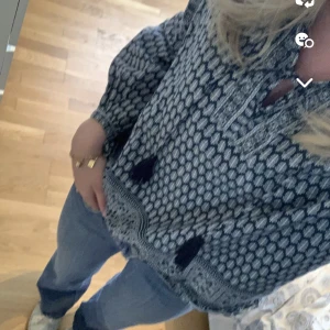 blus  - jättefin blå blus från indiska, jättefint skick 