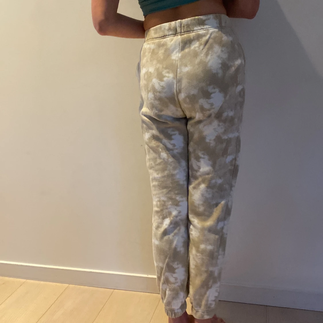 Beiga mjukisbyxor - 91