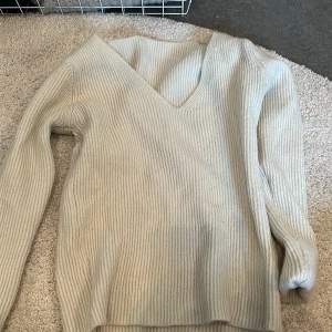 Tröja - En jätte fin tröja från shein strl s 