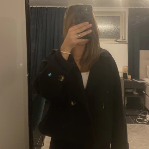 Missay Kappa - Säljer min missay ”VILMA COAT”  Inga defekter, som ny🙌🏼  Original pris 500   (Damm på spegeln på andra bilden, ej nopprig)