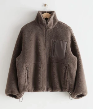 Pilejacka från & Other Stories  - Knappt använd, som ny. Brungrå i färgen. 