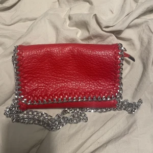 Väska - Väska från tiamo, fint skick sparsamt använd❤️