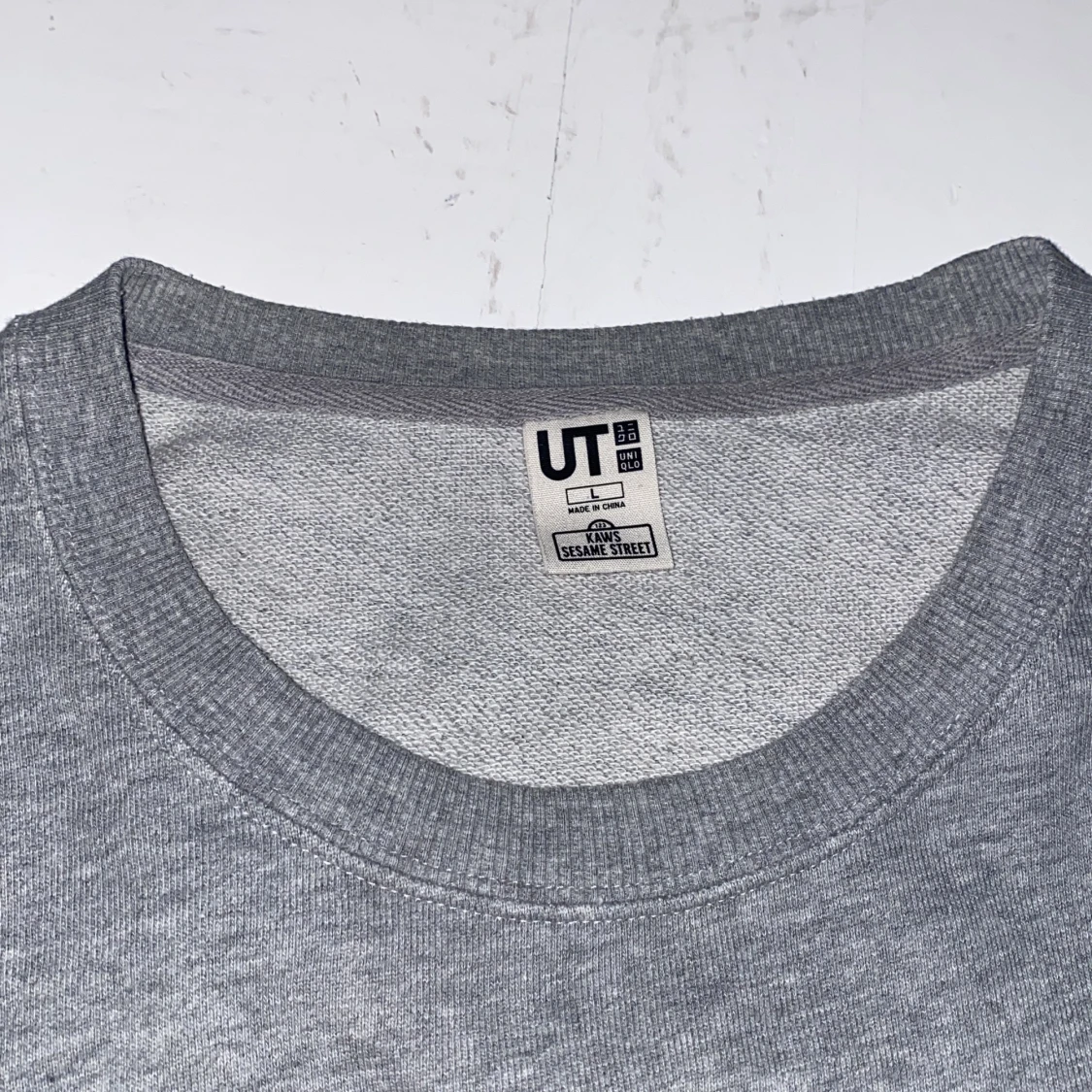 Kaws sweatshirt  - 90