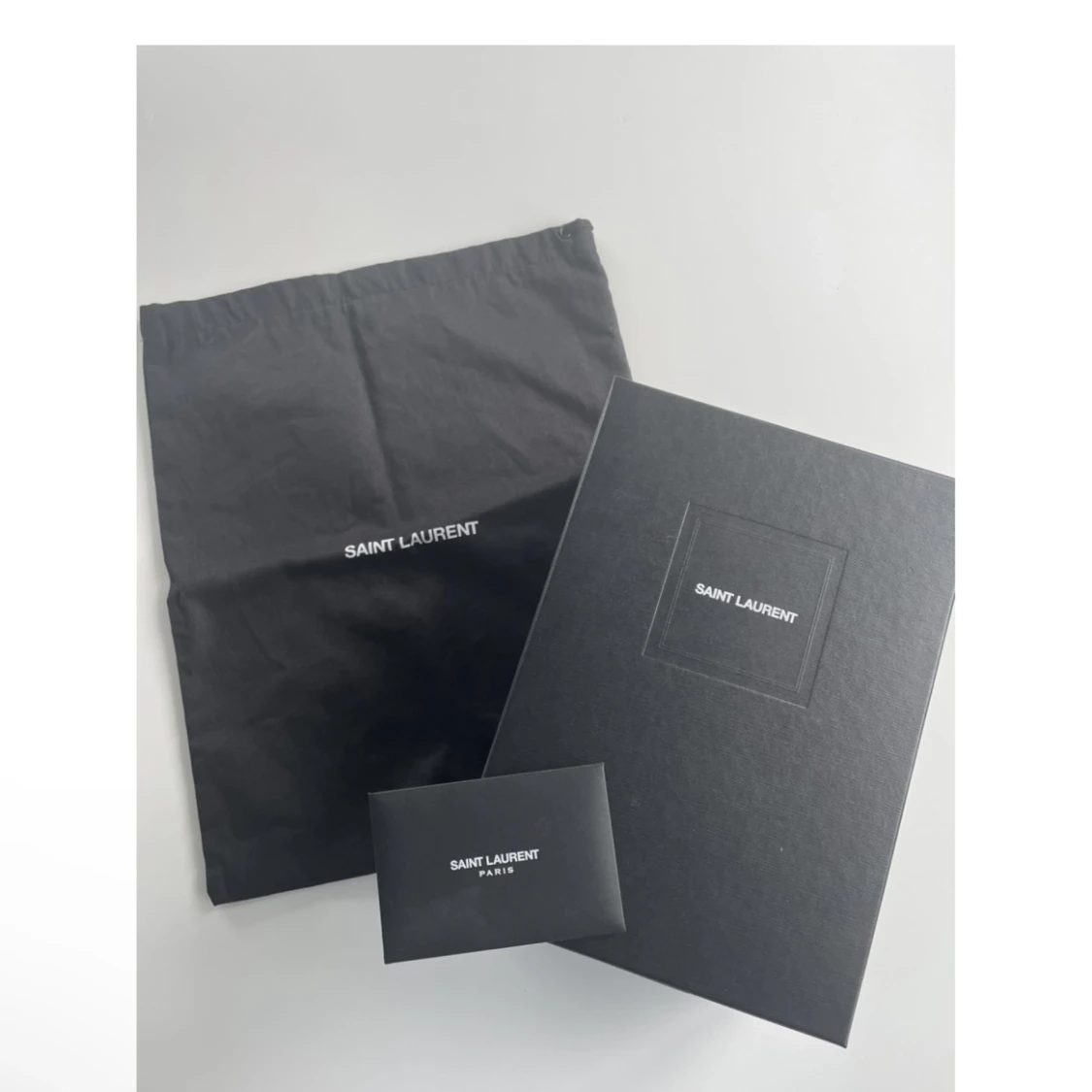 Saint laurent väska - 90