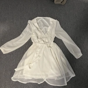 Sommar klänning - Jätte fin sommar klänning. 