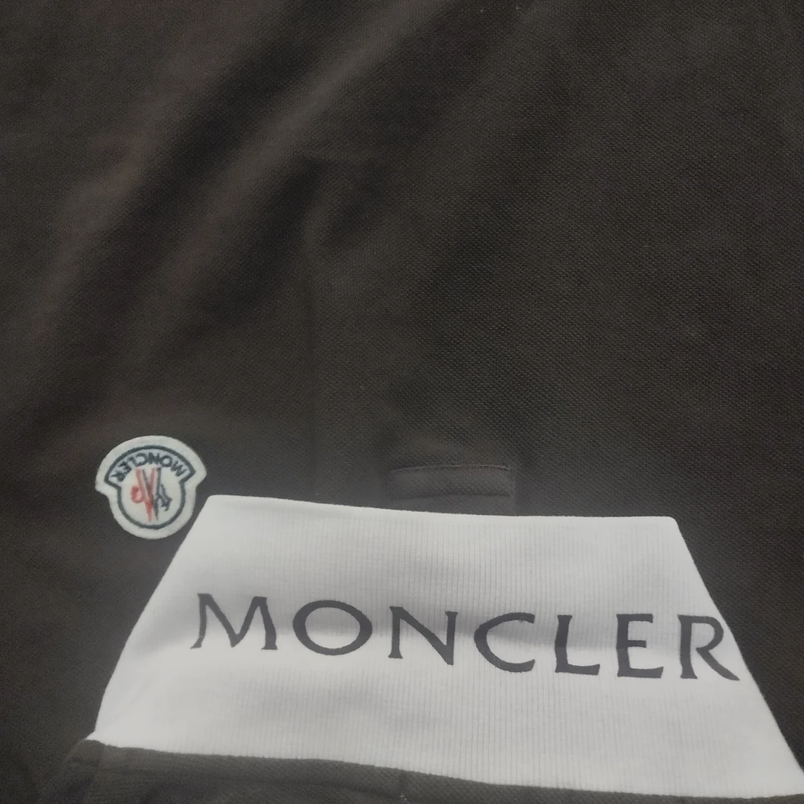 Moncler t shirt Äkta! - 91