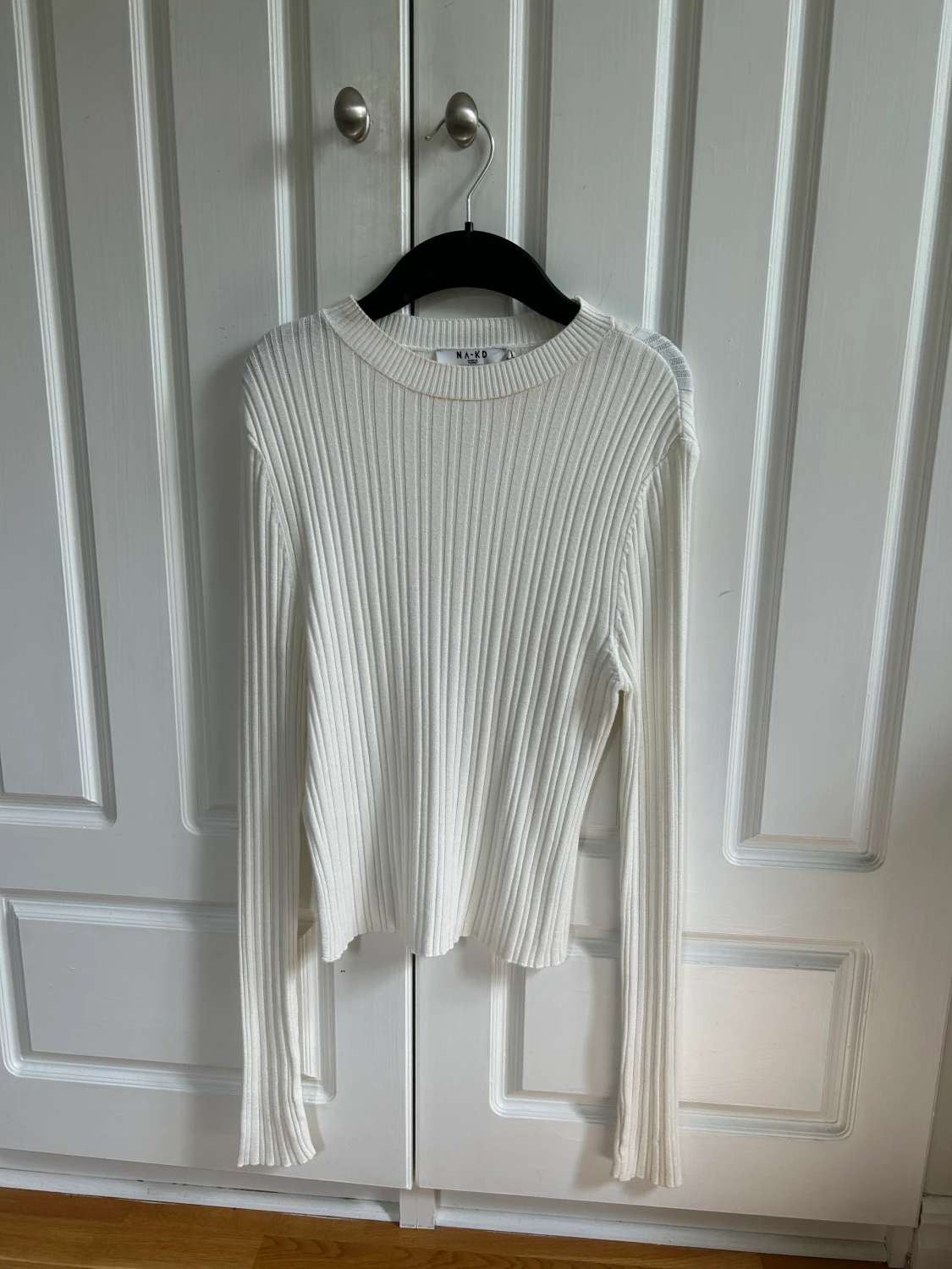 Topp med öppen rygg - 90