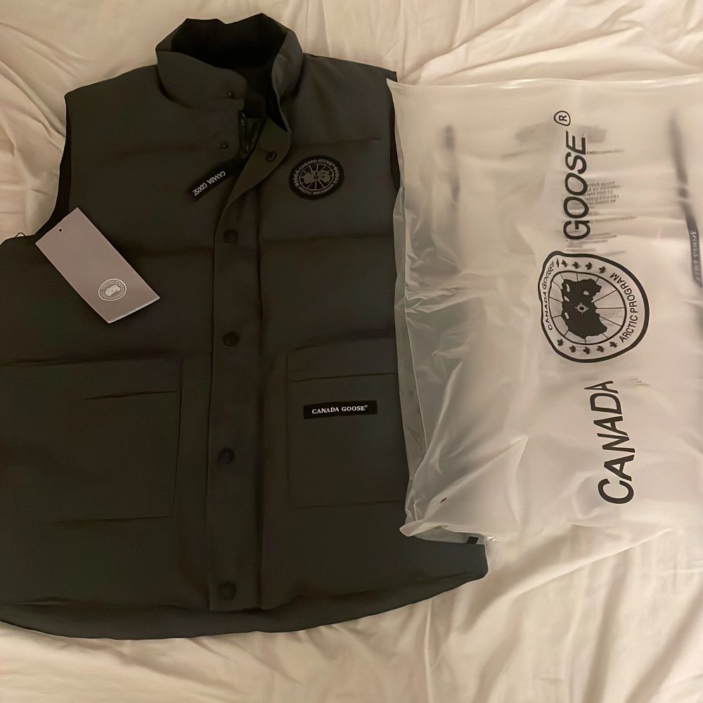 Canada Goose V st Black Label
