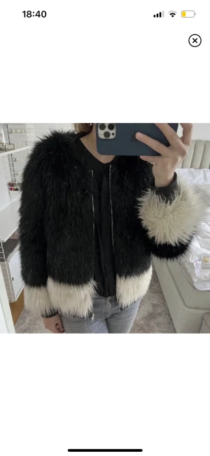 Pälsjacka - Så snygg och perfekt jacka! Pris går att diskutera