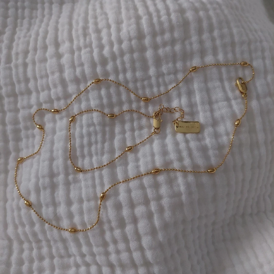 Halsband och armband (Muli Collection)