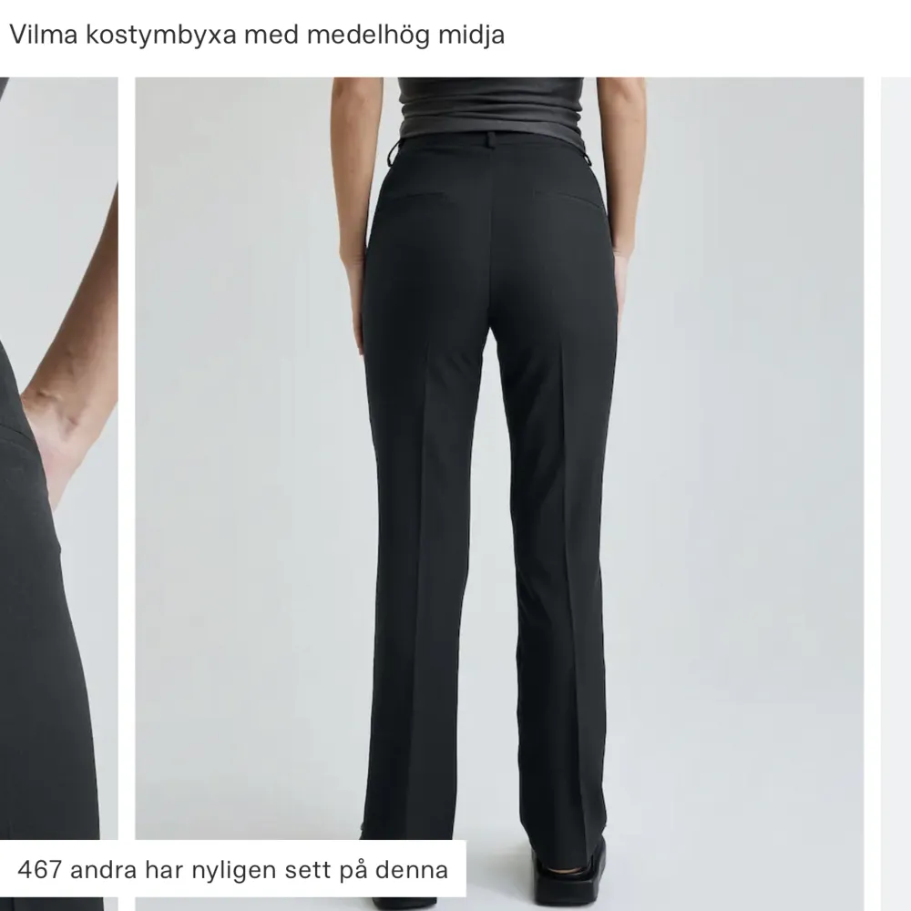 Svarta kostymbyxor från bikbok🫶🏼🙌🏻Säljer för dom är förstora, använda fåtal gånger men är i bra skick✨. Jeans & Byxor.
