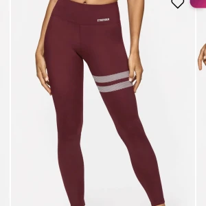 Träningsbyxor  - Jättefina träningsbyxor från Stronger. Nypris 799kr