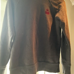 Marant tröja  - Säljer min marant tröja som jag har använt få gånger som längre inte kommer till användning😊