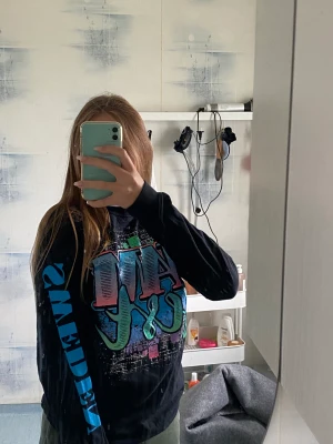 Långärmad tröja  - Bra skick 