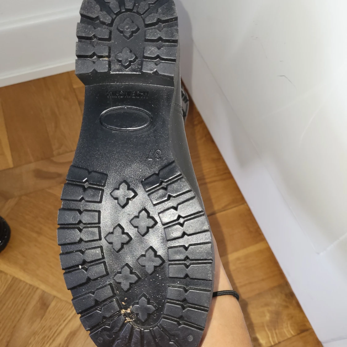 Asos gummistövlar  - 91