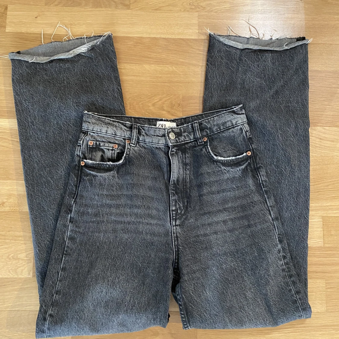 Zara jeans - 90