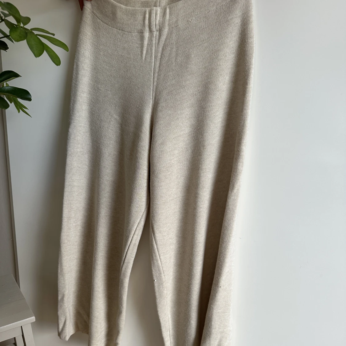 Finstickade byxor - 90