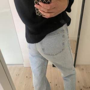 Fina jeans från gina i jättefint skick! 🫶🏻