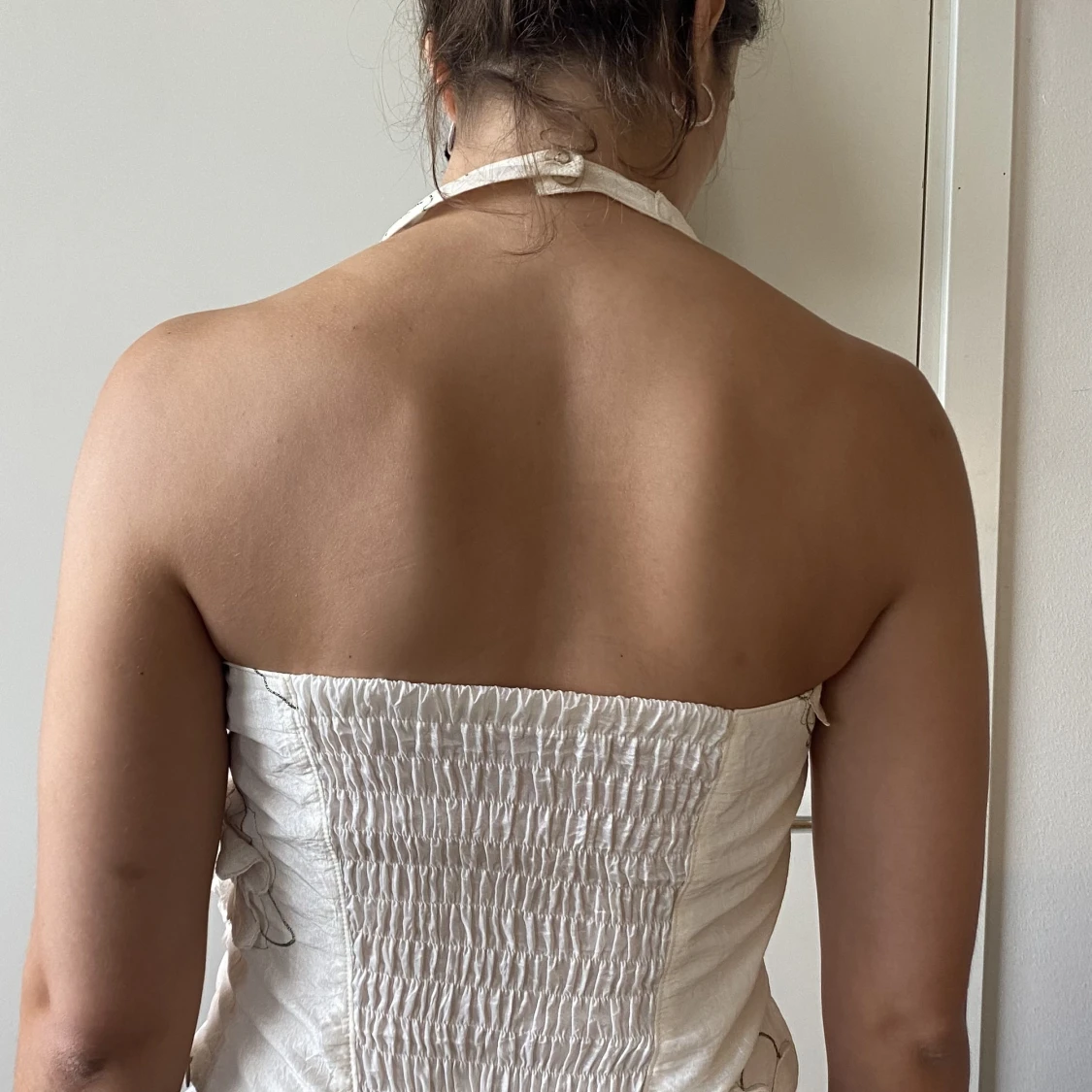 Halterneck blommigt linne - 90