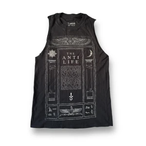 The Anti Life linne - The Anti Life linne. Finns litet hål på baksidan vid ärmen. Se bild! Har inte sett det förrän nu jag fotade.