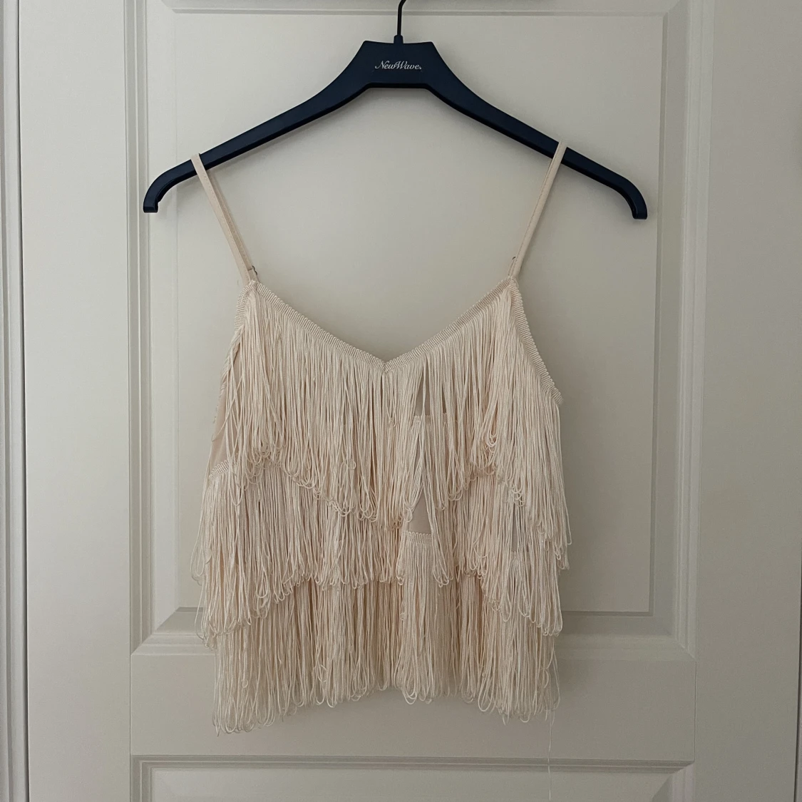 Fransigt linne från NA-KD