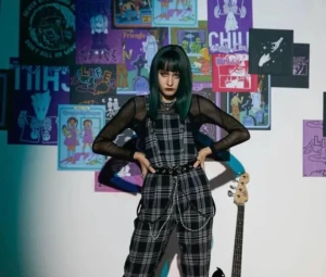 Jumpsuit  - Köpte denna oanvända jumpsuit på plick. Säljer den för stt storleken inte passade mig