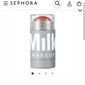 Milk rouge stick - Använt bara för att testas. Dm för intresse eller någon fråga.