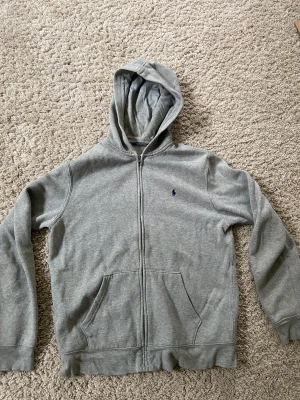 Ralph lauren zip - Ralph lauren zip i bra skick