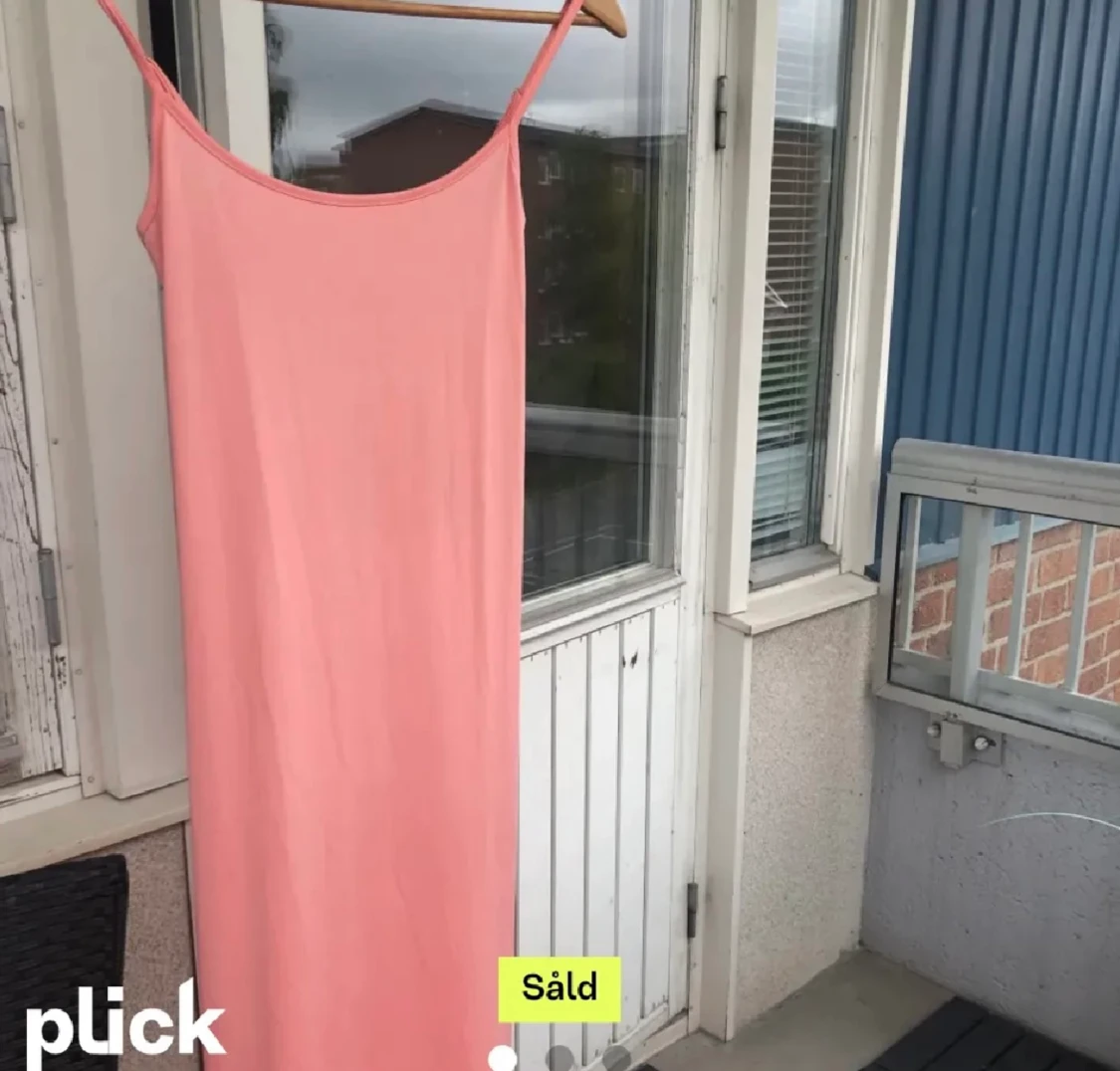 Rosa klänning  - 90