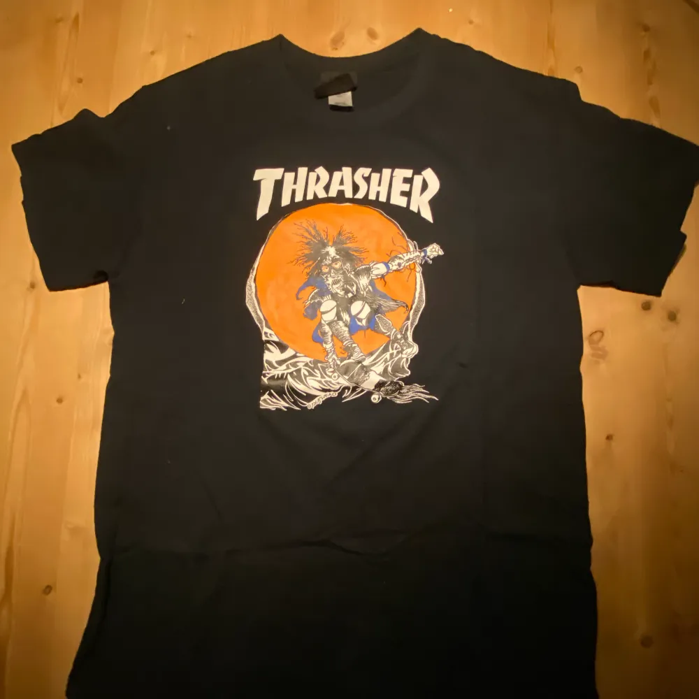 Använda fåtal gånger bra skick . T-shirts.