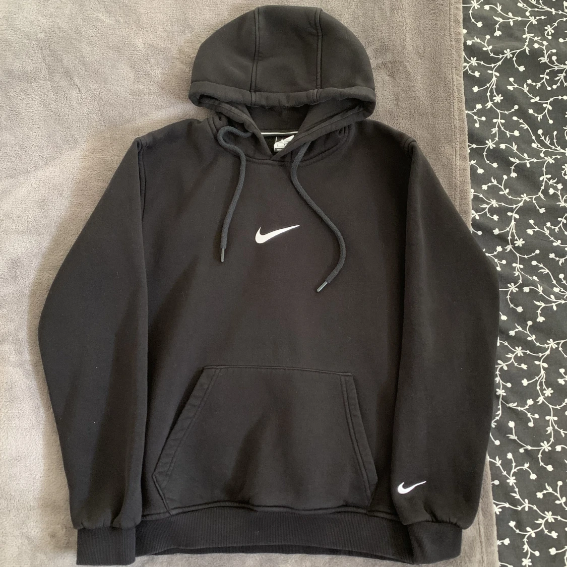 Vintage Nike Hoodie