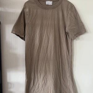 Klänning asos - T-shirt klänning från Asos 